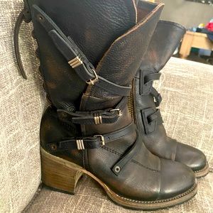 Freebird Cora size 8 like new